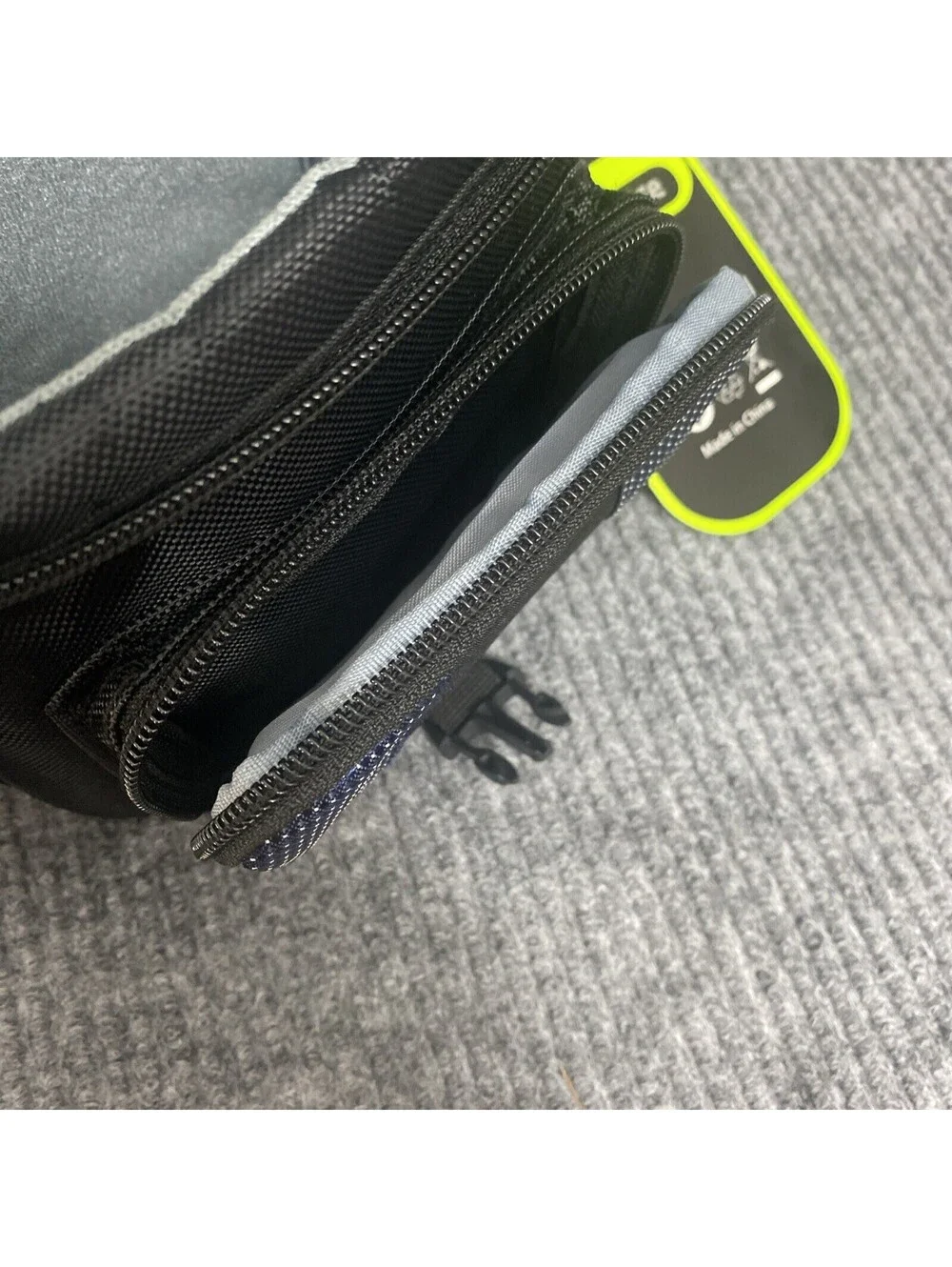 EveCase Camera Bag Small Black Multi Storage Zipper Pockets Shoulder Strap Nylon